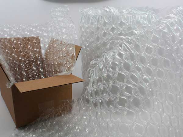 Bubble-Wrap- Imballi-sicuri-e-resistenti-rimini