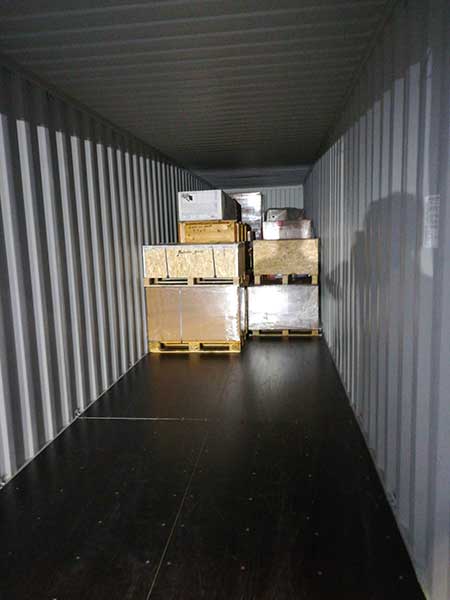 Servizio-di-carico-merci-container-rimini Servizio-di-carico-merci-container-rimini